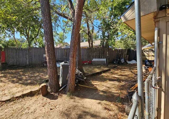 Homes for sale in Lewisville, TX | 848 Salem Trl, Lewisville, TX 75067 | MLS# 21087710