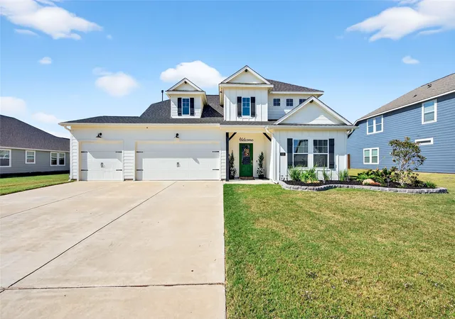 Homes for sale in Tioga, TX | 608 Finlee Way, Tioga, TX 76271 | MLS# 21087457