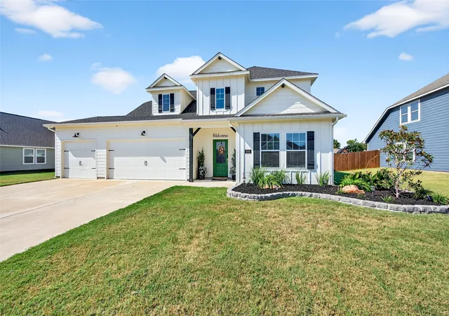 Homes for sale in Tioga, TX | 608 Finlee Way, Tioga, TX 76271 | MLS# 21087457