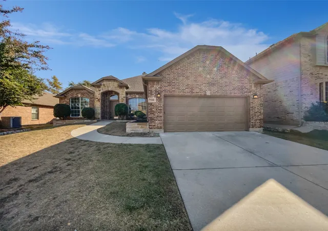 Photo 1 of Sale Pending at 7108 Brekenridge Dr, Fort Worth, TX 76179 | MLS# 21088816 | Listing updated on 2026-07-16