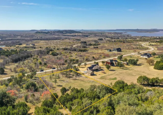 Homes for sale in Graford, TX | 1417 Evening Primrose Dr, Graford, TX 76449 | MLS# 21088864