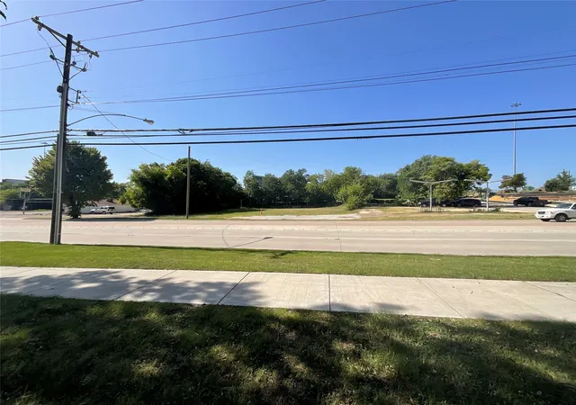 Photo 3 of Land for sale at 3100 Samuell Blvd, Dallas, TX 75223 | MLS# 21086446 | Listing updated on 2026-08-03