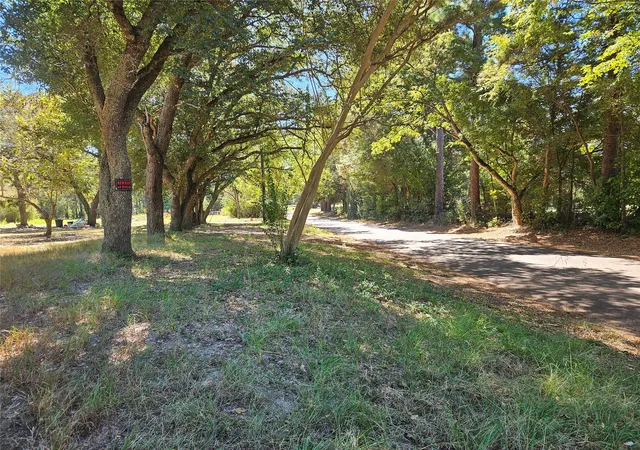 Homes for sale in Henderson, TX | 15061 S County Rd 4255, Henderson, TX 75654 | MLS# 21086915