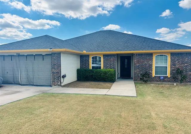 Homes for sale in Bellmead, TX | 3008 Cricket Dr, Bellmead, TX 76705 | MLS# 21090236