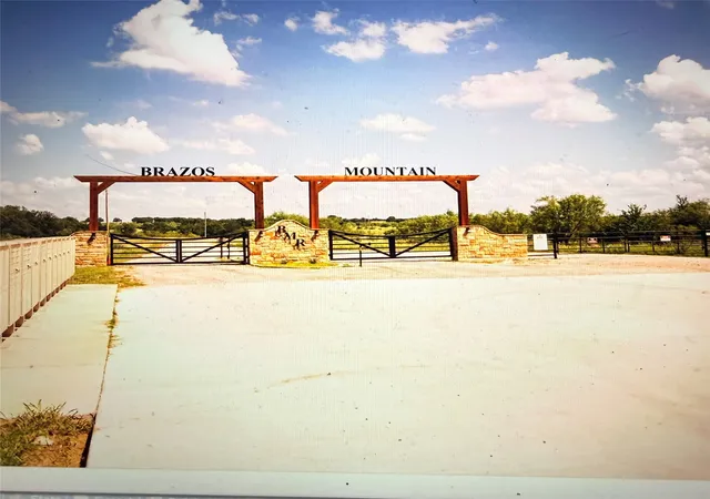 Photo 1 of Land for sale at 125 Long View, Mineral Wells, TX 76067 | MLS# 21090389 | Listing updated on 2026-10-06