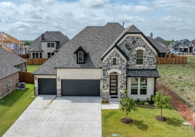 Photo 1 of Sale Pending at 2129 Stone River Blvd, Royse City, TX 75789 | MLS# 21090502 | Listing updated on 2026-08-30
