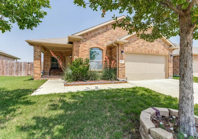 1st image of 461 Creek Terrace Dr, Fort Worth, TX 76131 | MLS# 21090610