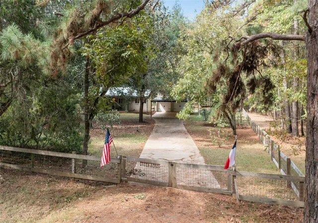 Photo 3 of Sale Pending at 530 An County Road 1215, Grapeland, TX 75844 | MLS# 21082818 | Listing updated on 2026-07-11