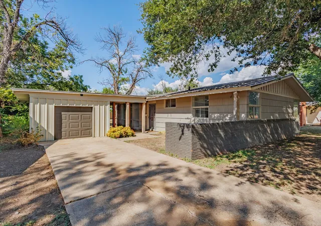 Homes for sale in Coleman, TX | 311 Miami St, Coleman, TX 76834 | MLS# 21086452