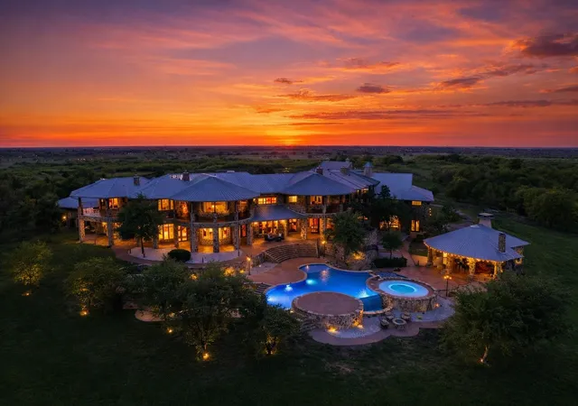 3rd image of 1180 Mcreynolds Rd, Sanger, TX 76266 | MLS# 21090720