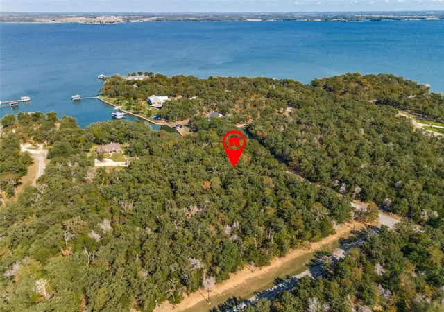 Homes for sale in Streetman, TX | 16020 Se County Road 2359b, Streetman, TX 75859 | MLS# 21092109