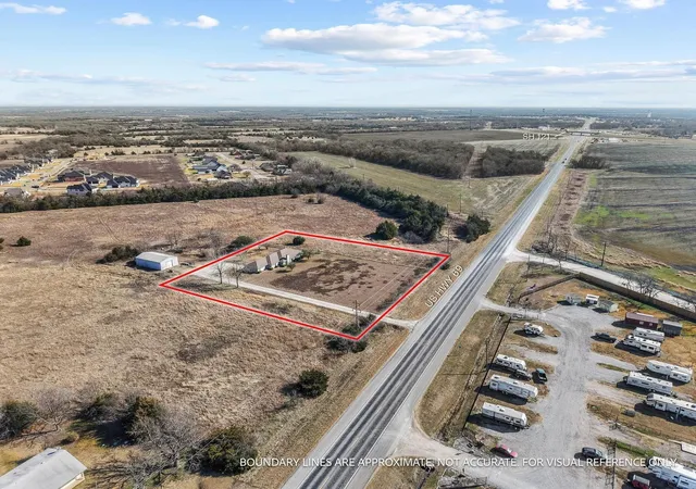 Homes for sale in Trenton, TX | 10492 Us Hwy 69, Trenton, TX 75490 | MLS# 21086152