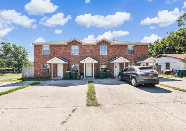 Photo 3 of Multi family home for sale at 106 Bluebonnet St #4, Gatesville, TX 76528 | MLS# 21089263 | Listing updated on 2026-08-10