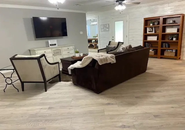 Photo 3 of Single family home for sale at 1402 Posey Brewer Rd, Sunset, TX 76270 | MLS# 21086057 | Listing updated on 2026-08-28