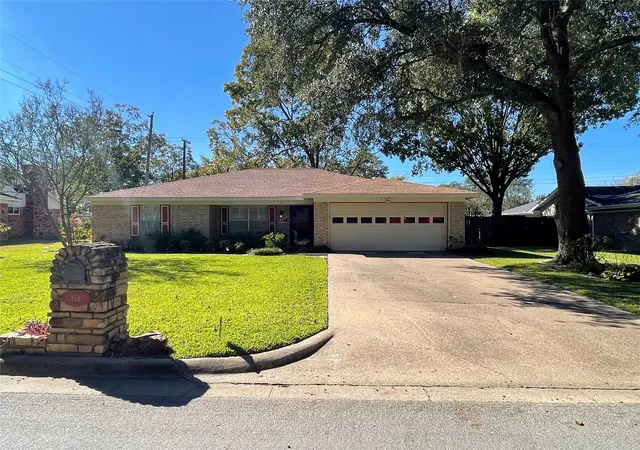 Photo 1 of Sale Pending at 158 Poinsettia Cir, Terrell, TX 75160 | MLS# 21090660 | Listing updated on 2026-07-04