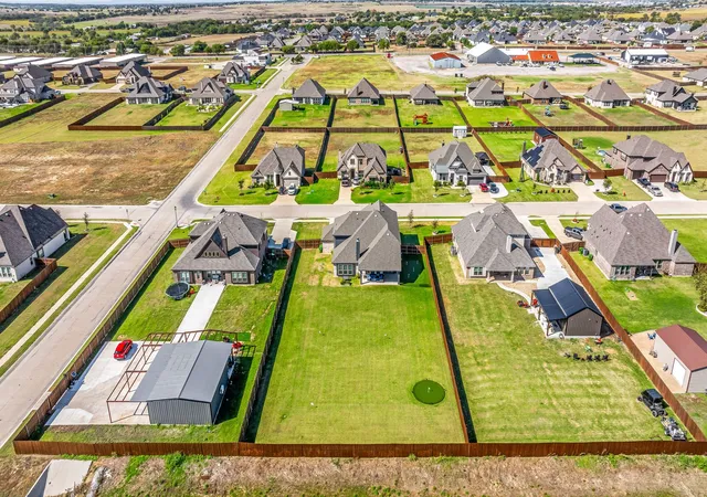 Homes for sale in Godley, TX | 12604 Eagles Blf, Godley, TX 76044 | MLS# 21092405