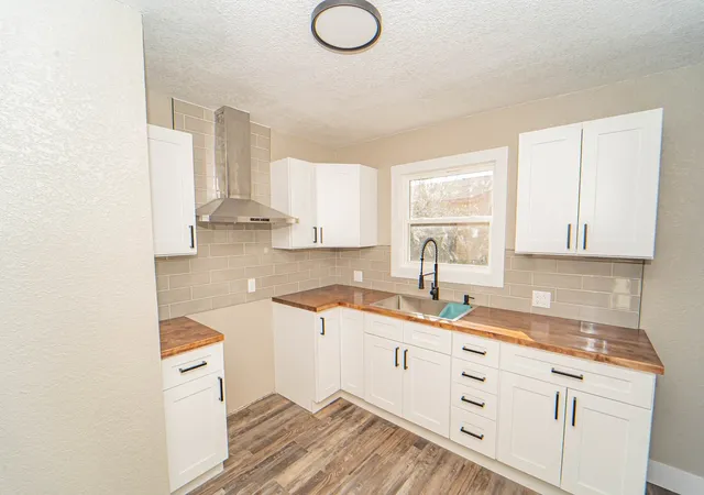 Homes for sale in Breckenridge, TX | 905 W Fifth St, Breckenridge, TX 76424 | MLS# 21093215
