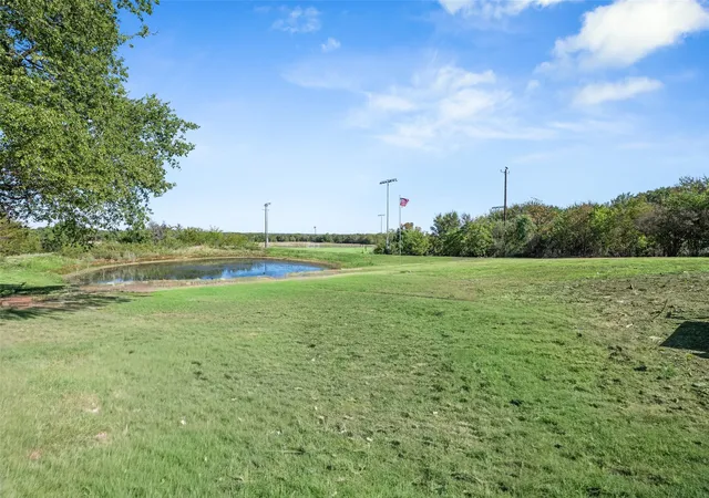 Homes for sale in Grapevine, TX | 3055 Midway Rd, Grapevine, TX 76092 | MLS# 21094324