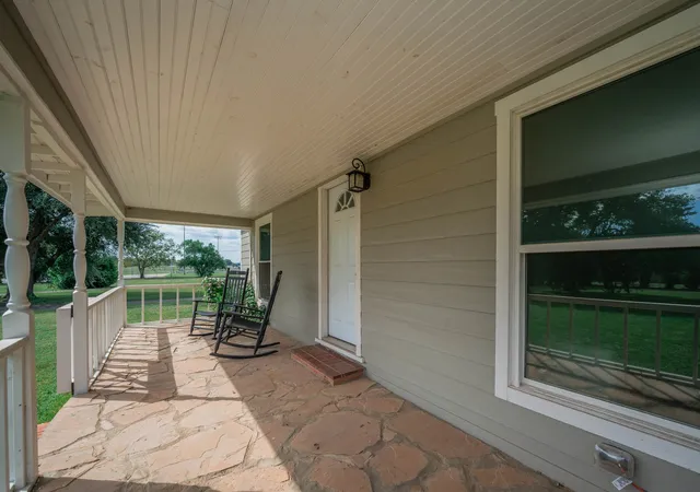 Homes for sale in Jacksonville, TX | 1901 Byrd Rd, Jacksonville, TX 75766 | MLS# 21090271