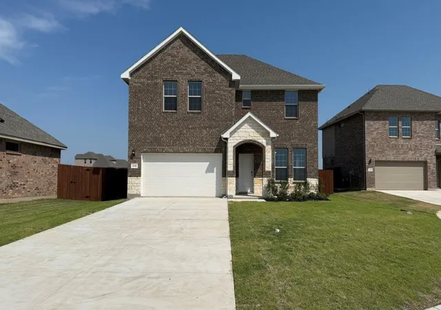 Photo 1 of Sale Pending at 312 Gallant Man Ct, Granbury, TX 76049 | MLS# 21094855 | Listing updated on 2026-08-27