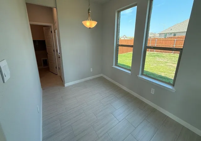 Photo 3 of Sale Pending at 312 Gallant Man Ct, Granbury, TX 76049 | MLS# 21094855 | Listing updated on 2026-08-27