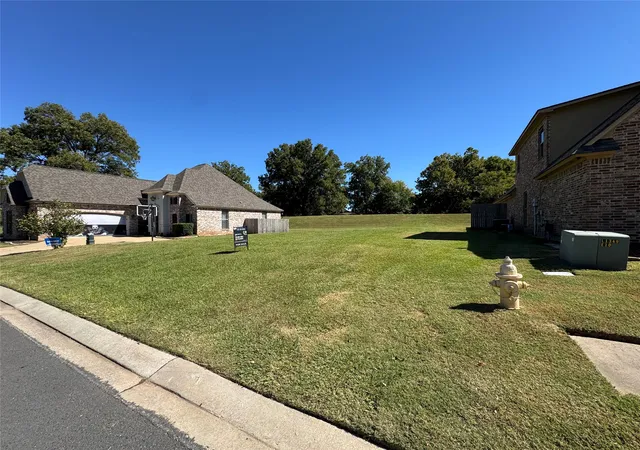 Photo 3 of Land for sale at 0 Bevly, Bossier City, LA 71111 | MLS# 21095411 | Listing updated on 2026-08-31
