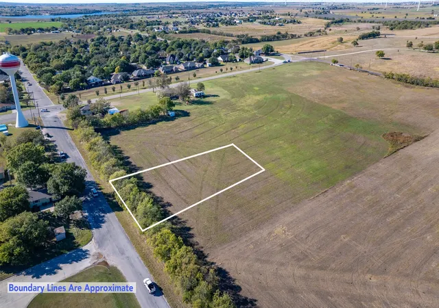 Homes for sale in Muenster, TX | Lot 3 Tbd 9 Th St, Muenster, TX 76252 | MLS# 21095897