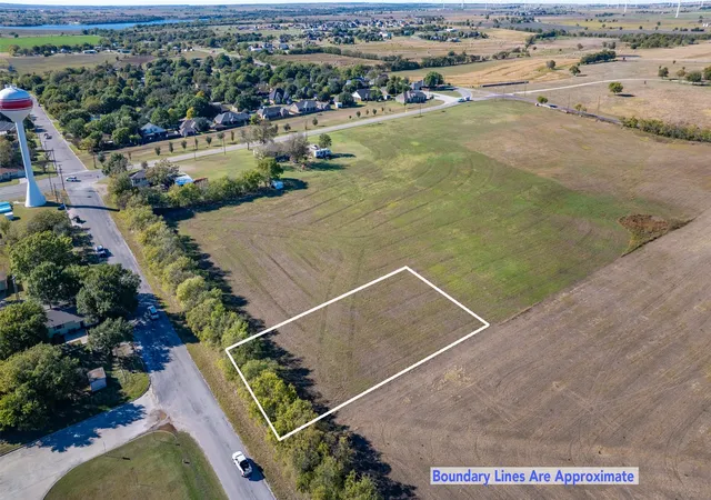 Homes for sale in Muenster, TX | Lot 4 Tbd 9 Th St, Muenster, TX 76252 | MLS# 21095910