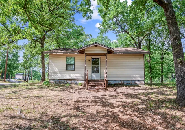Homes for sale in Malakoff, TX | 112 Crocker Rd, Malakoff, TX 75148 | MLS# 21095968