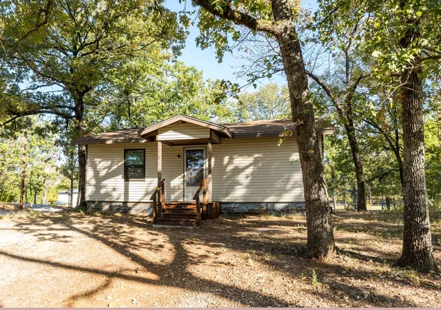 Homes for sale in Malakoff, TX | 112 Crocker Rd, Malakoff, TX 75148 | MLS# 21095968