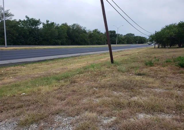 Photo 2 of Land for sale at 2900 Jacksboro Hwy, Fort Worth, TX 76114 | MLS# 21096067 | Listing updated on 2026-09-30