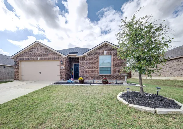 Homes for sale in Sanger, TX | 3003 Watercrest Dr, Sanger, TX 76266 | MLS# 21090666