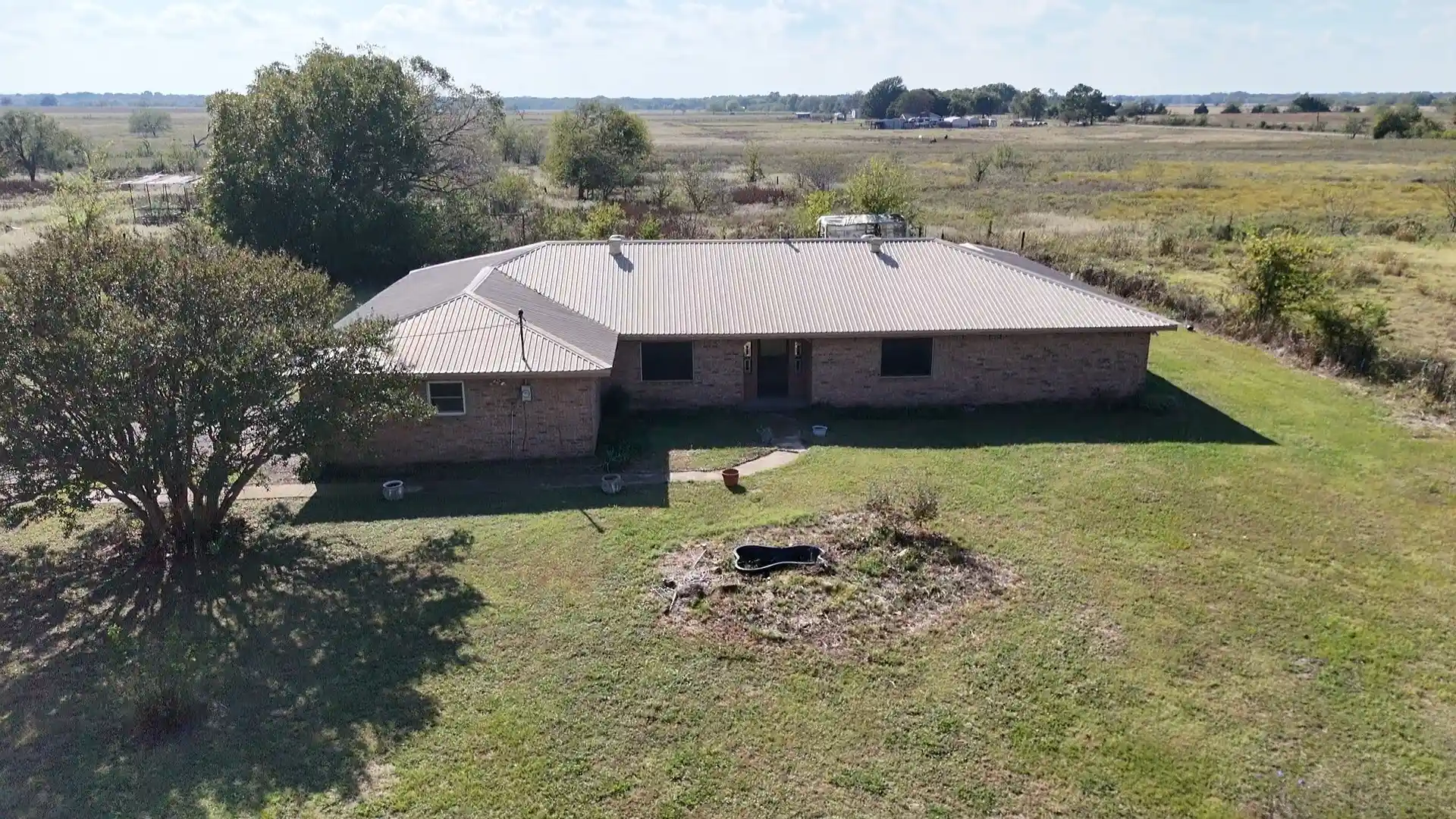 Photo 1 of Single family home for sale at 1393 Ne County Road 2120 Road Ne, Powell, TX 75153 | MLS# 21096386 | Listing updated on 2026-06-18