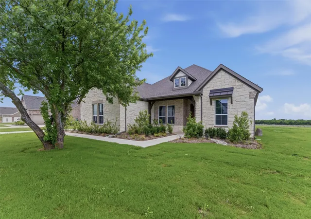 Homes for sale in Leonard, TX | 325 Cobb Rd, Leonard, TX 75452 | MLS# 21097204