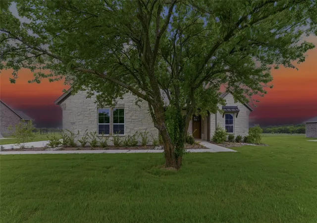 Homes for sale in Leonard, TX | 325 Cobb Rd, Leonard, TX 75452 | MLS# 21097204