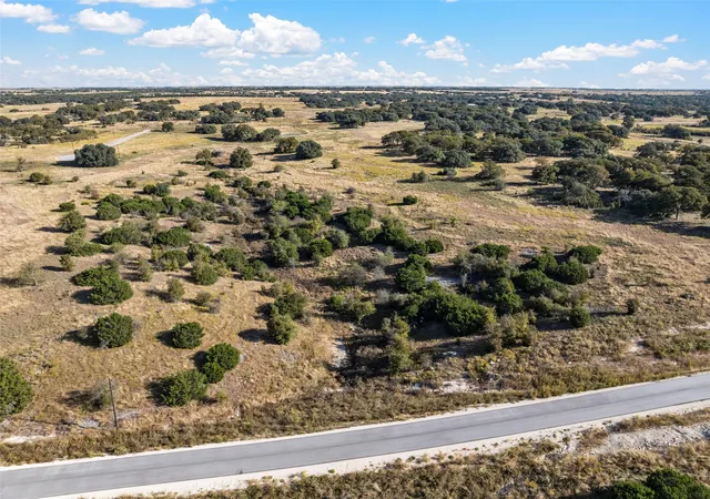 13th image of 205 Yellowstone Dr, Oglesby, TX 76561 | MLS# 21093714