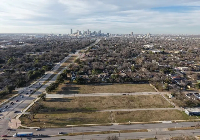 Photo 3 of Land for sale at 1627 E Woodin Blvd, Dallas, TX 75203 | MLS# 21097537 | Listing updated on 2026-07-15