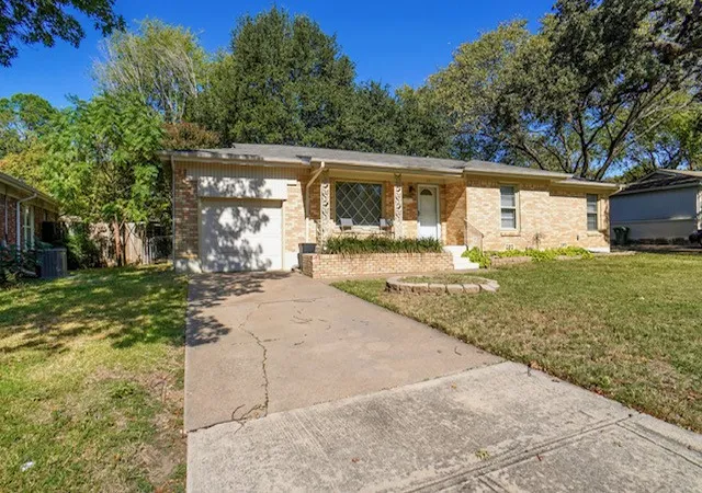 Homes for sale in Bedford, TX | 341 Hurst Dr, Bedford, TX 76022 | MLS# 21097772