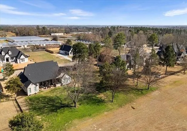 Homes for sale in Hideaway, TX | 78 S Ryder Cup Trl, Hideaway, TX 75771 | MLS# 21098262
