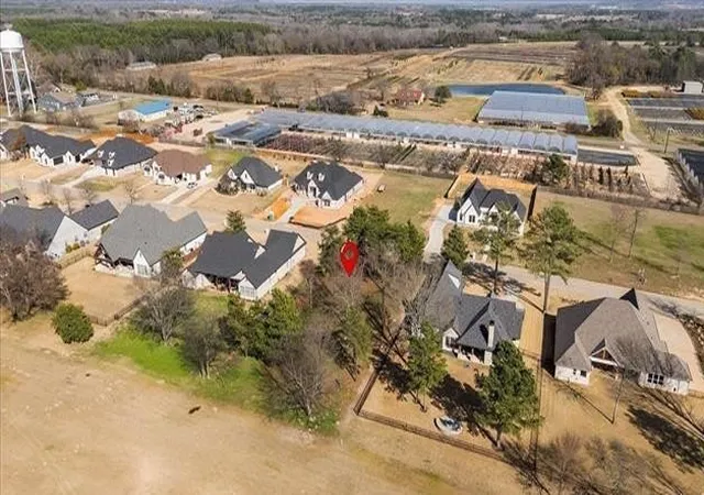 Homes for sale in Hideaway, TX | 78 S Ryder Cup Trl, Hideaway, TX 75771 | MLS# 21098262