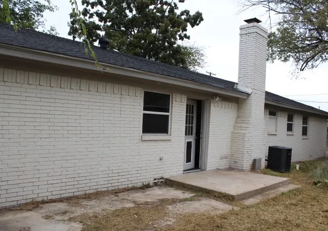 Homes for sale in Keller, TX | 230 Hovenkamp St, Keller, TX 76248 | MLS# 21095632