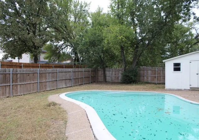 Homes for sale in Keller, TX | 230 Hovenkamp St, Keller, TX 76248 | MLS# 21095632