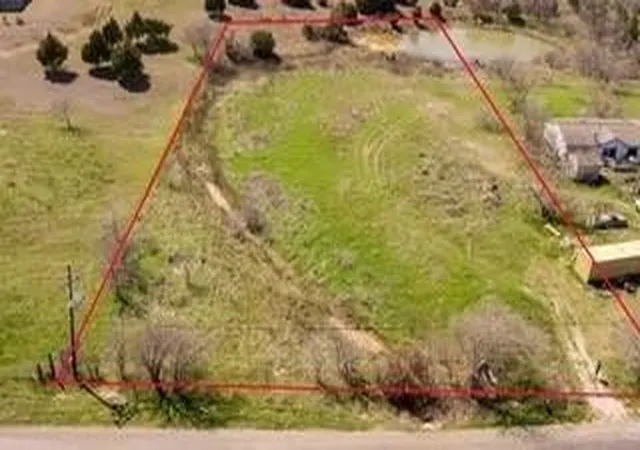 Photo 2 of Land for sale at 4590 Old Fort Worth Rd, Midlothian, TX 76065 | MLS# 21098554 | Listing updated on 2026-08-31