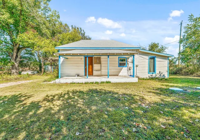 Photo 1 of Single family home for sale at 7170 N State Hwy 108, Stephenville, TX 76401 | MLS# 21098601 | Listing updated on 2026-09-04