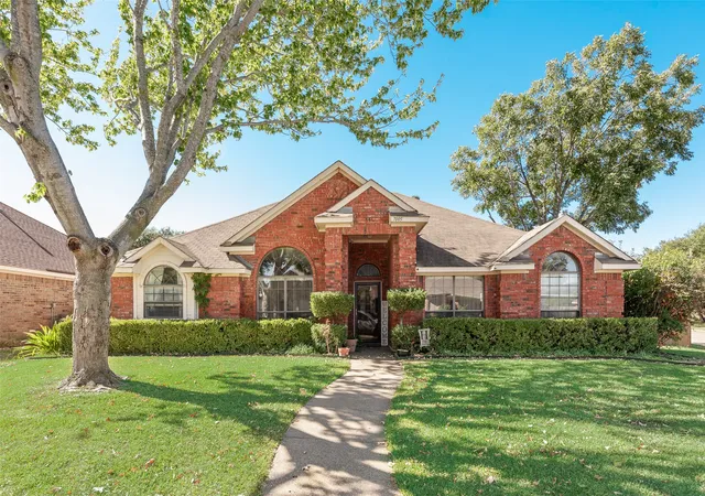 Homes for sale in Rowlett, TX | 7005 Buckhorn Dr, Rowlett, TX 75089 | MLS# 21099099