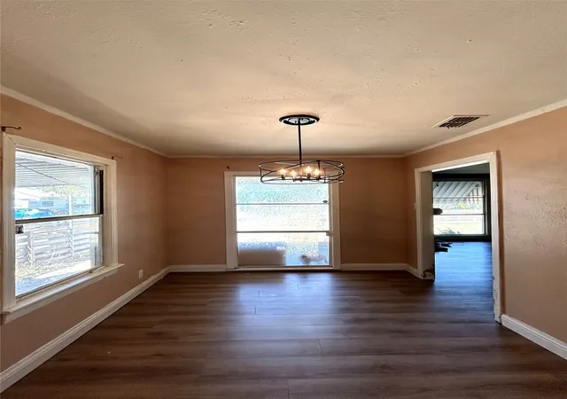 Photo 3 of Sale Pending at 3830 York St, Dallas, TX 75210 | MLS# 21093258 | Listing updated on 2026-09-23
