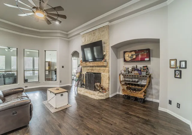 Photo 4 of Sale Pending at 5229 Horseshoe Ln, Royse City, TX 75189 | MLS# 21099760 | Listing updated on 2026-10-06
