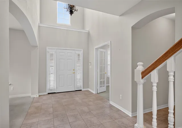 Photo 4 of Single family home for sale at 8120 Captain Mary Miller Dr, Shreveport, LA 71115 | MLS# 21100165 | Listing updated on 2026-10-07