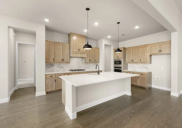 Photo 4 of Sale Pending at 9312 Wood Duck Dr, Justin, TX 76247 | MLS# 21100384 | Listing updated on 2026-08-28