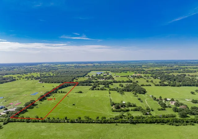 Photo 3 of Land for sale at Lot 1 Cr 4064, Kemp, TX 75143 | MLS# 21100005 | Listing updated on 2026-10-05